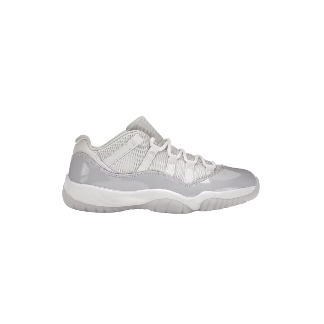 JORDAN 11 RETRO LOW PURE VIOLET