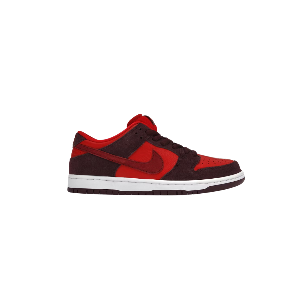 NIKE DUNK SB LOW CHERRY