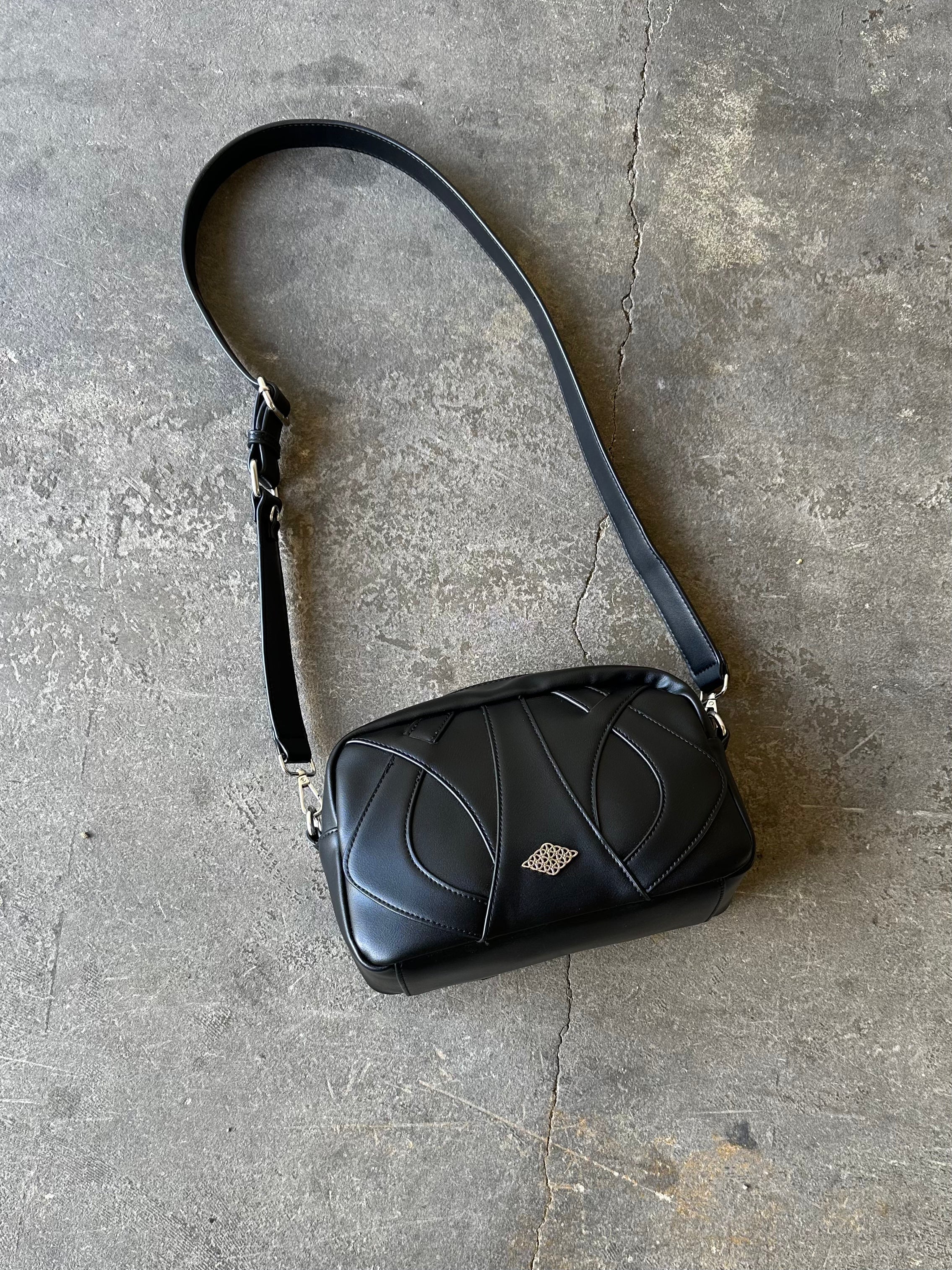 DIVENTION Torus Bag
