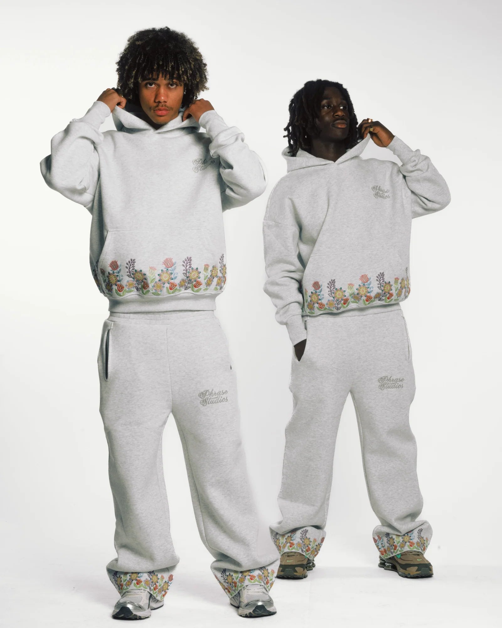 PHRASE STUDIOS BLOOM HOODIE - BLACK