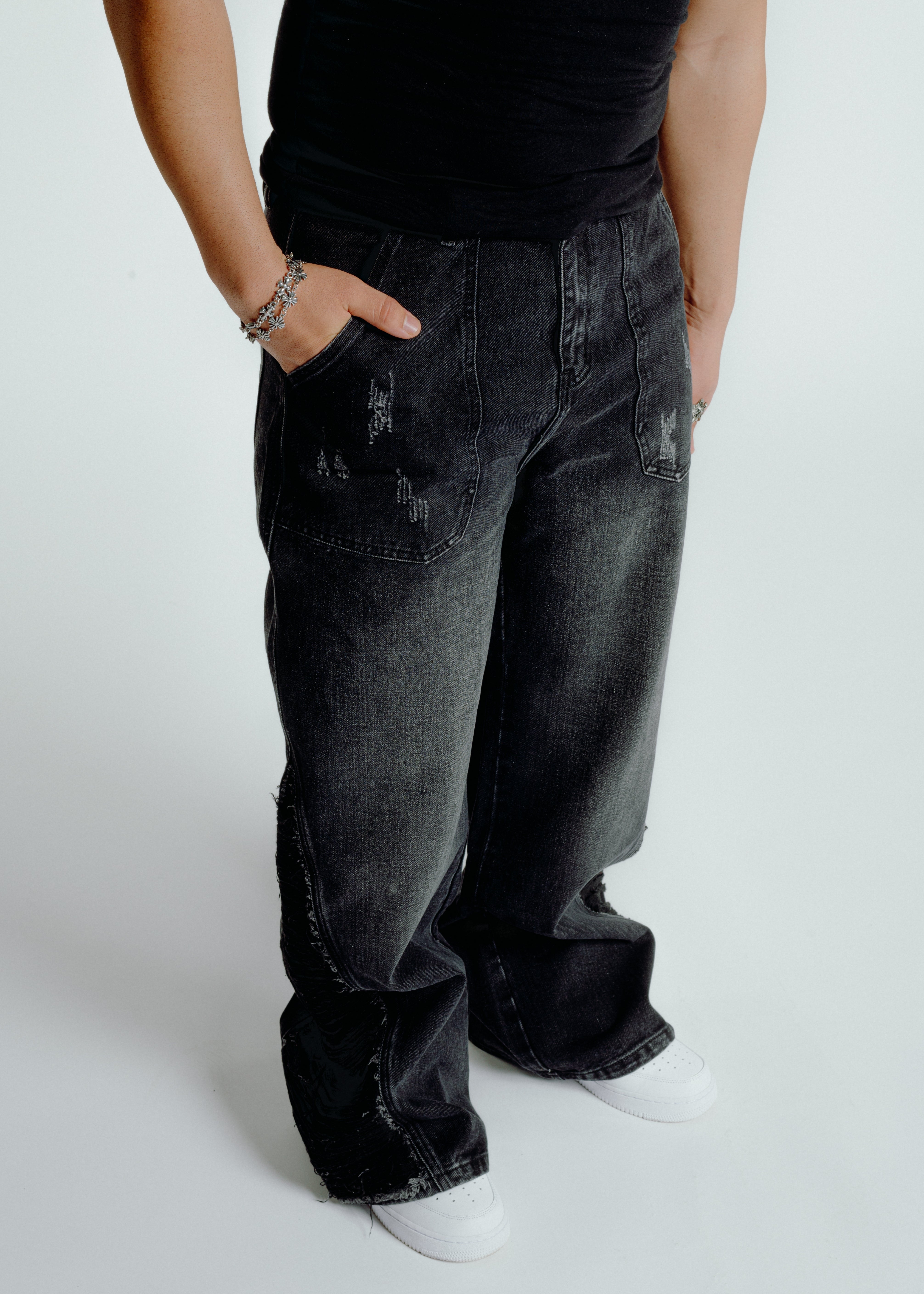 PHRASE STUDIOS RESURGE JEANS