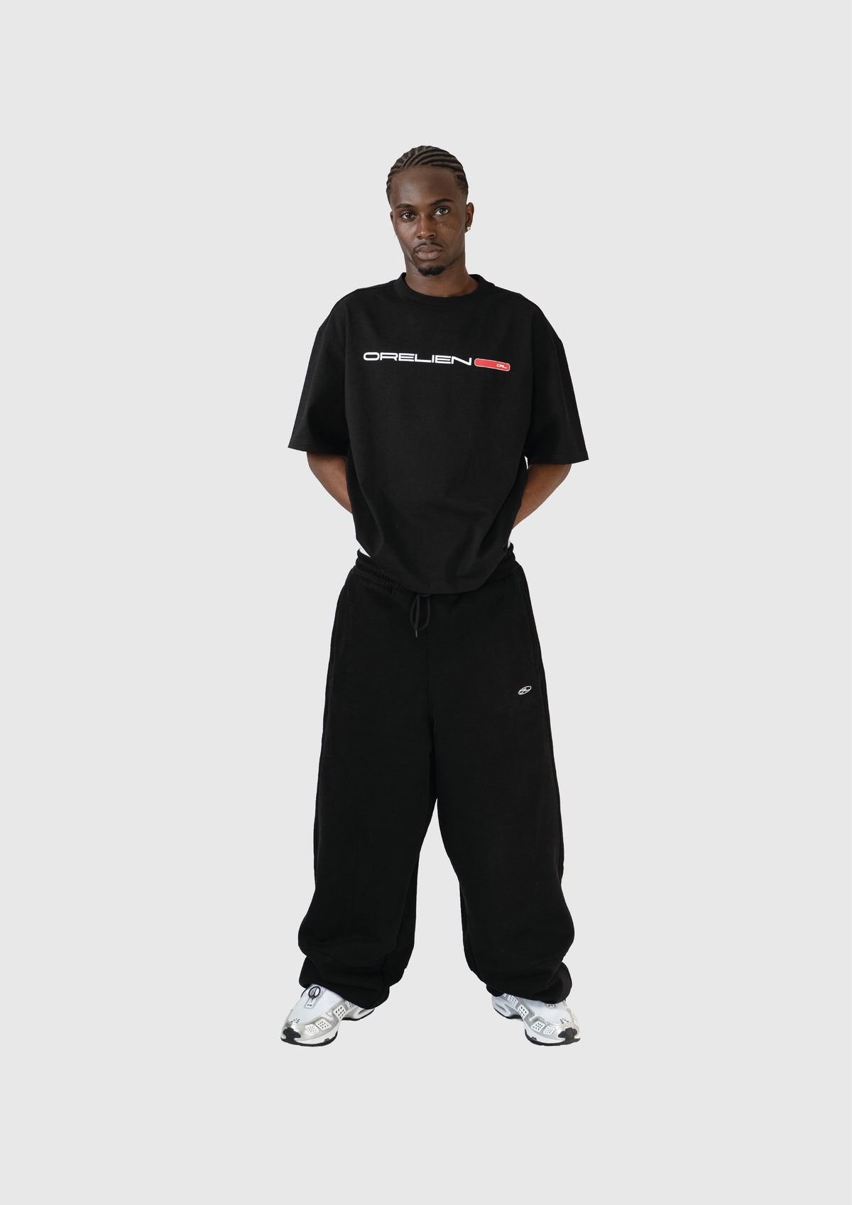 ORELIEN MOTION TEE BLACK
