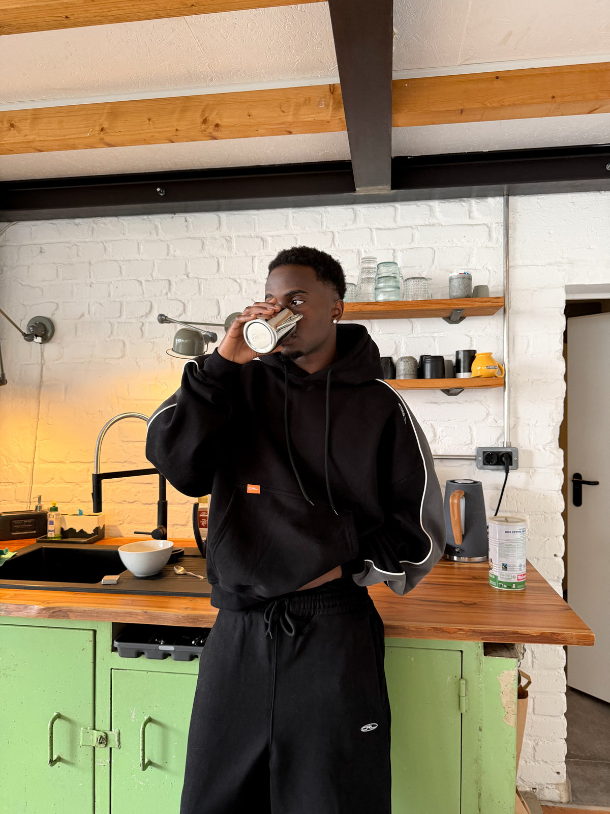ORELIEN PANELED HOODIE BLACK
