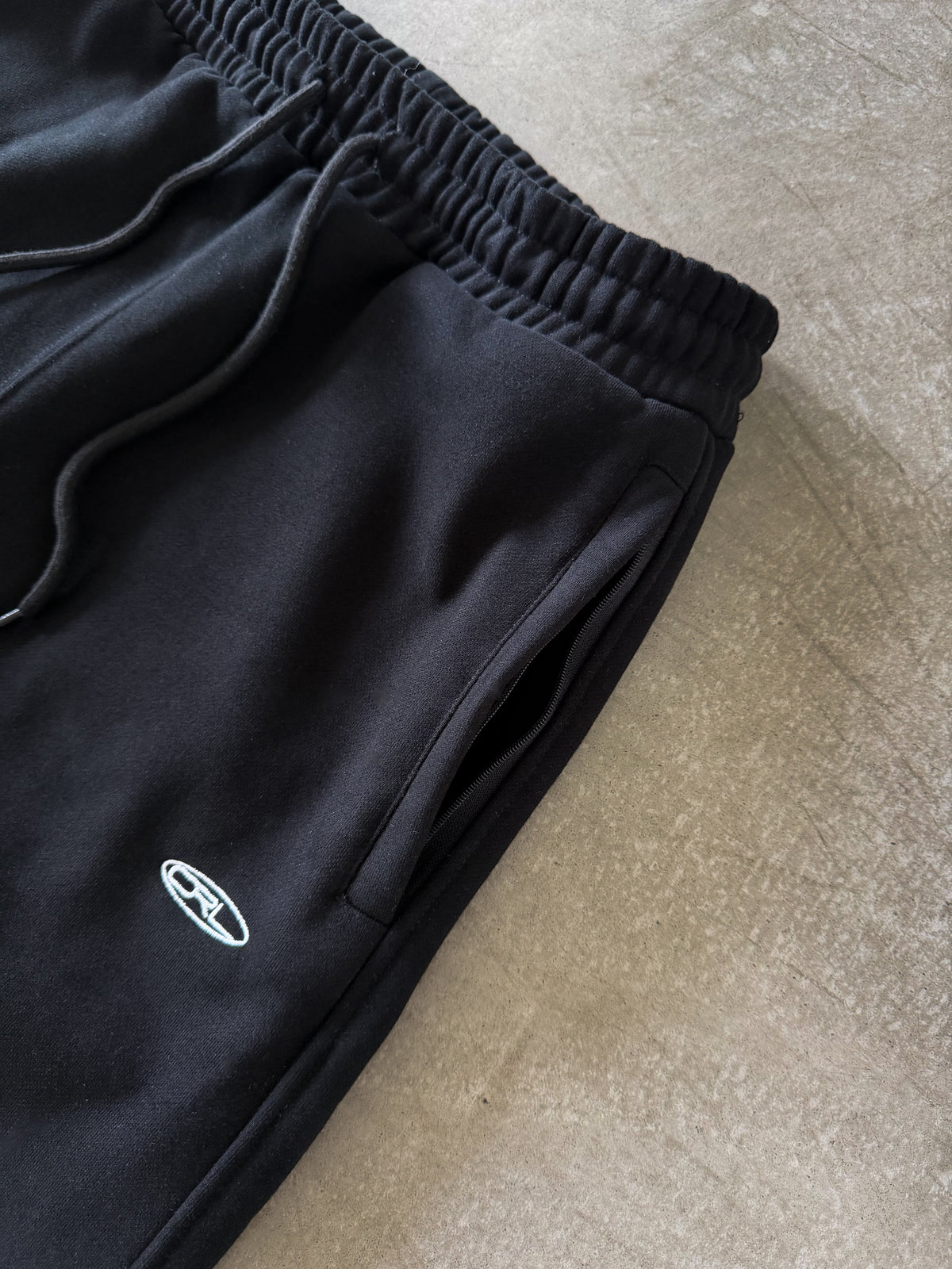 ORELIEN ADJUSTABLE JOGGER 2.0 BLACK