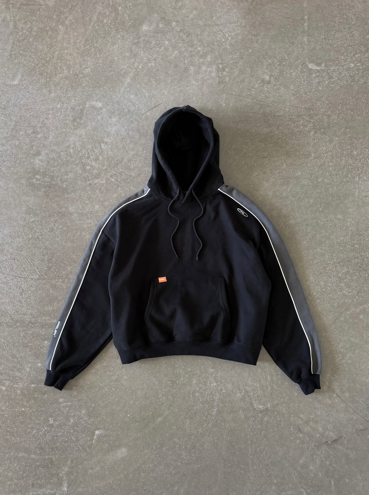 ORELIEN PANELED HOODIE BLACK