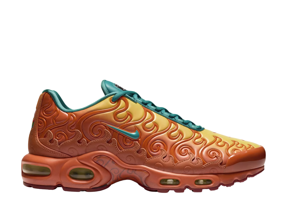 NIKE AIR MAX PLUS ONE PIECE MERA MERA