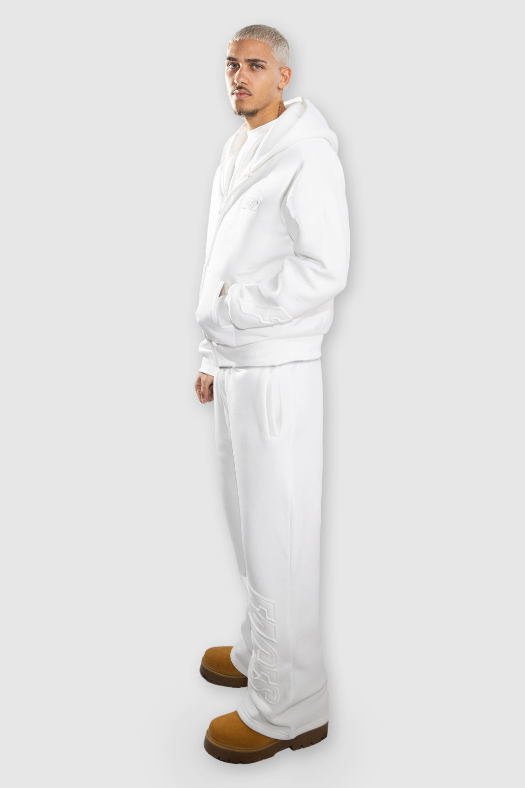 FACES CLOUDED 2026 ZIPPER I SNOW WHITE