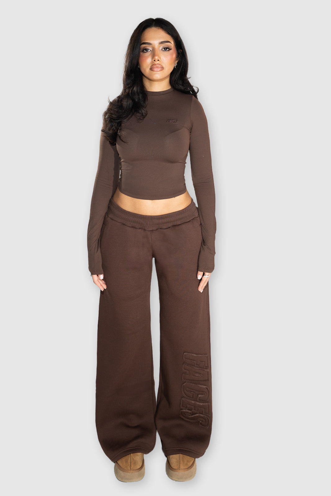 FACES CLOUDED 2026 WOMEN LONGSLEEVE I CHOCOLATE