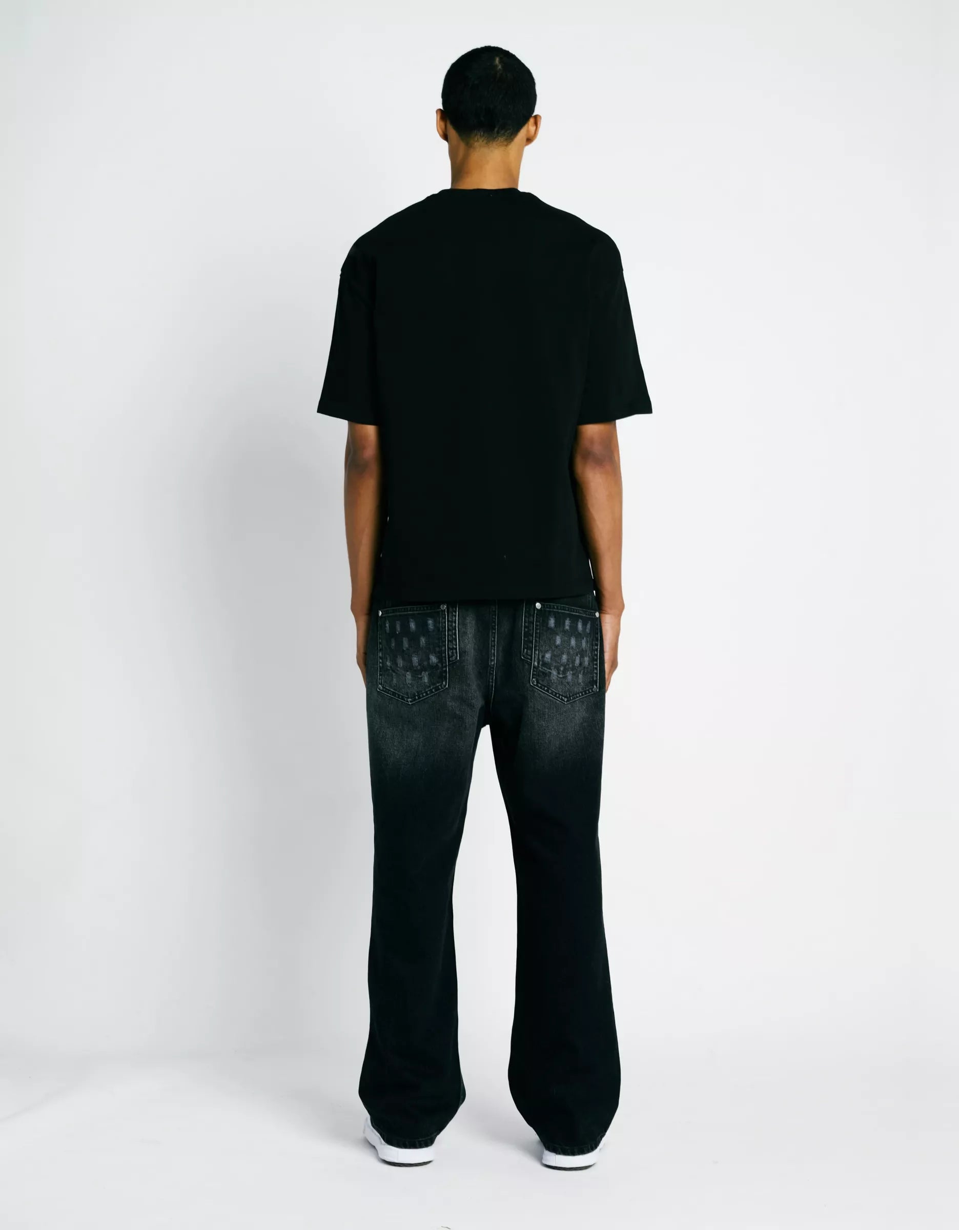 LEVTIC CROSS T-SHIRT - WHITE
