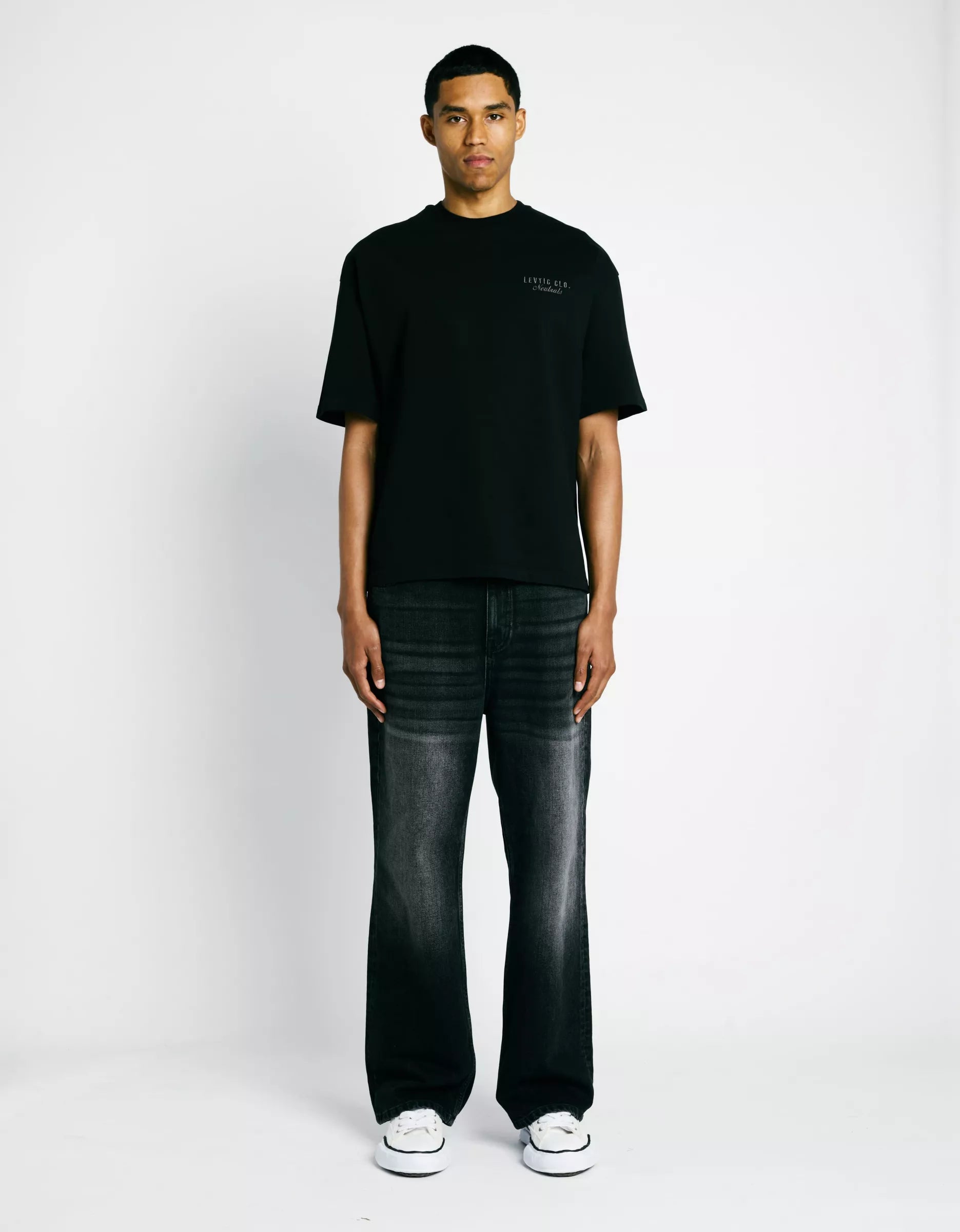 LEVTIC CROSS T-SHIRT - WHITE