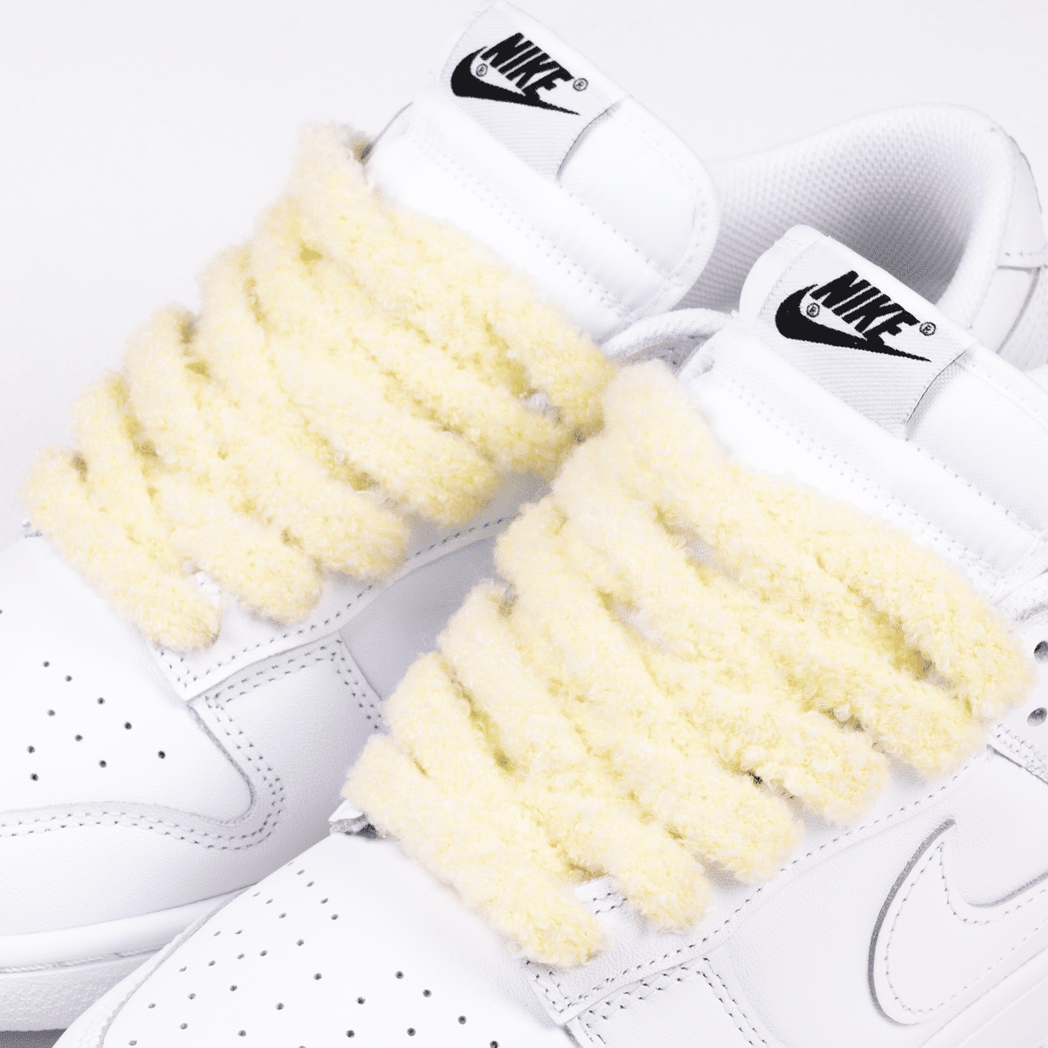 SWEET LACES FLUFFY PIKA