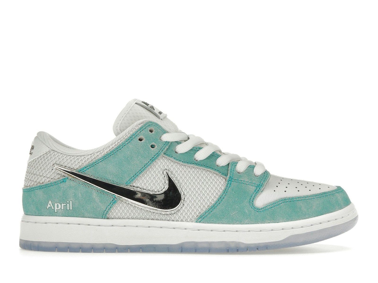 Nike-SB-Dunk-Low-April-Skateboards - 01