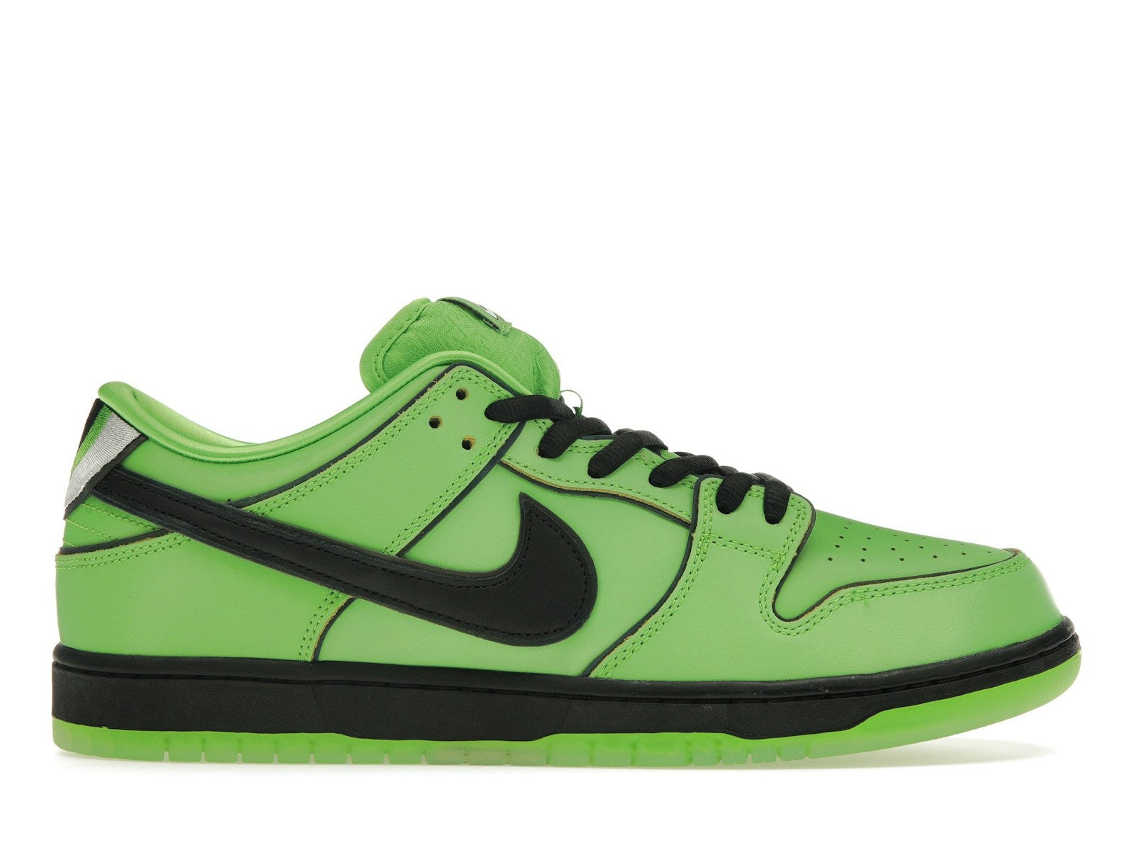 Nike-SB-Dunk-Low-The-Powerpuff-Girls-Buttercup - 01