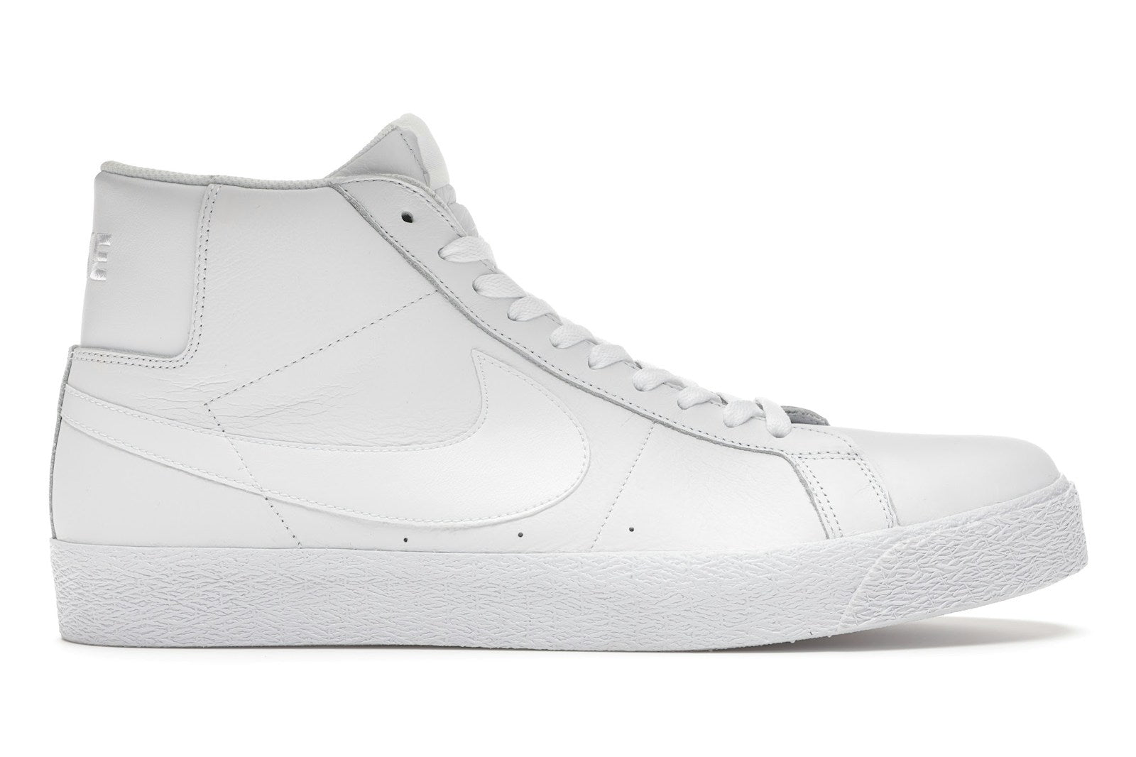 Nike-SB-Zoom-Blazer-Mid-Triple-White - 01