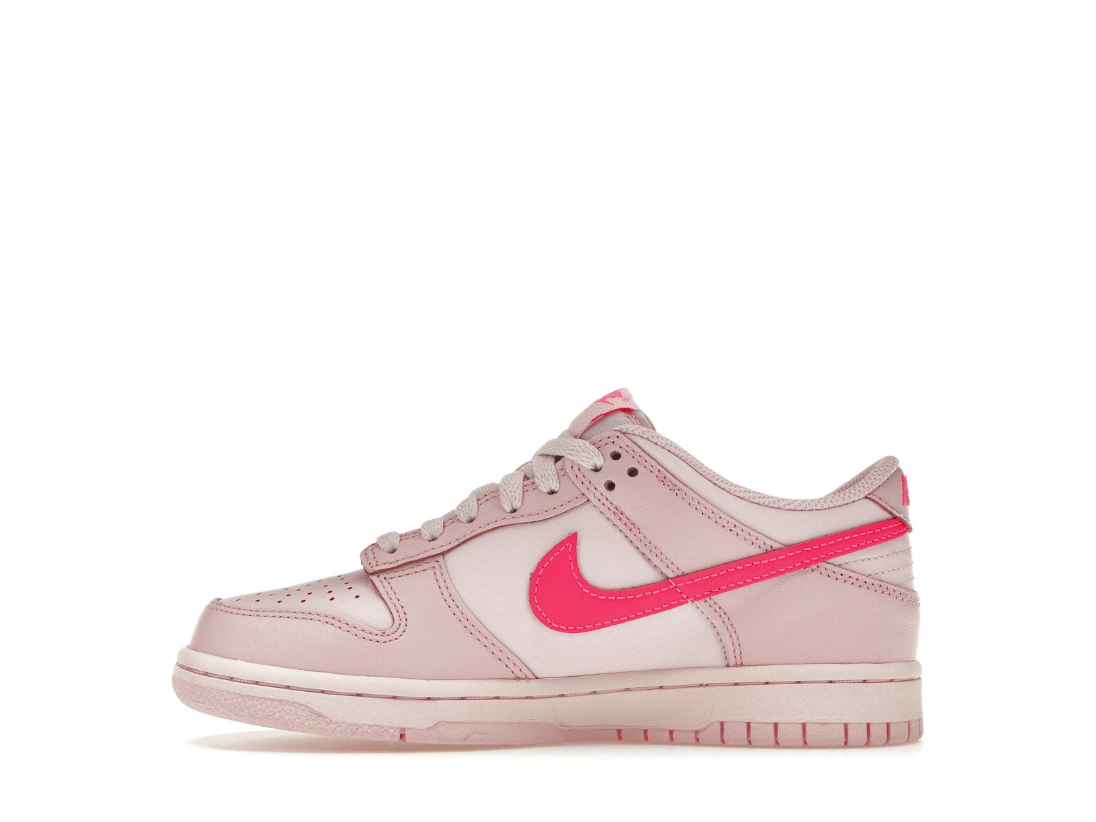 Nike-Dunk-Low-Triple-Pink-GS - 19