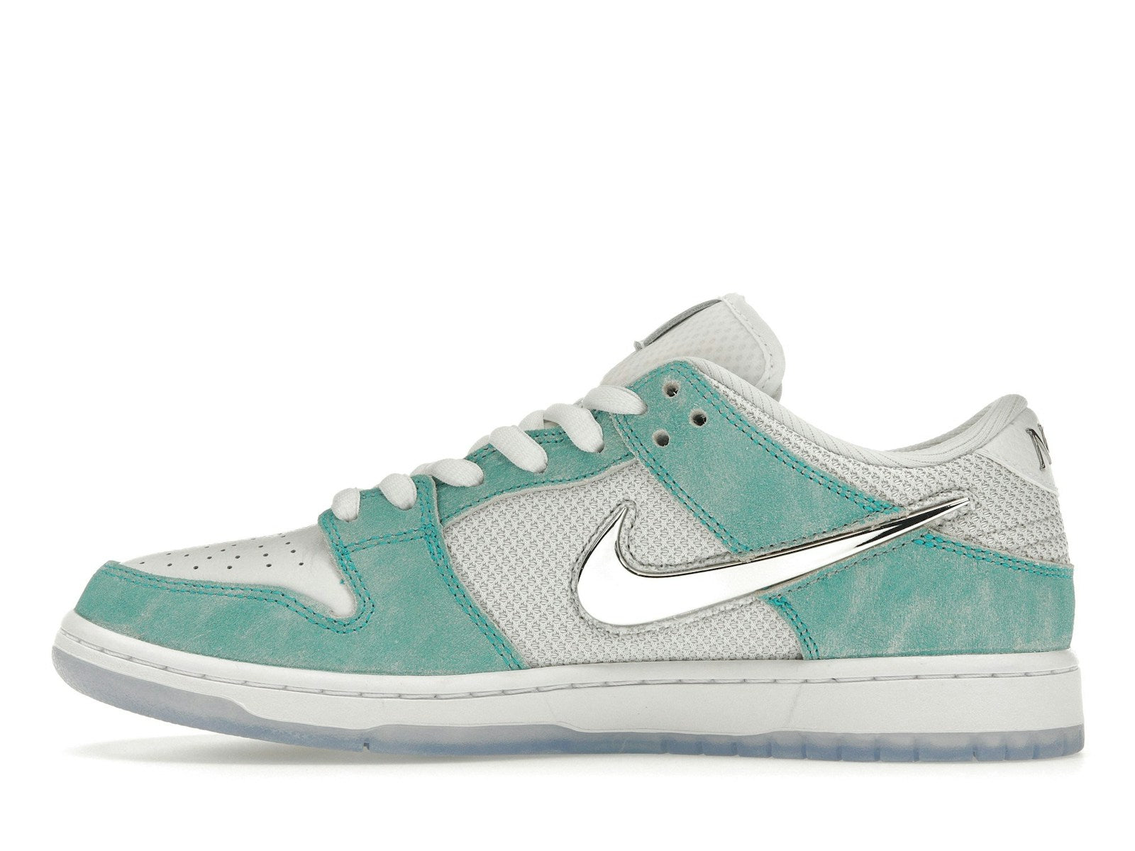 Nike-SB-Dunk-Low-April-Skateboards - 19