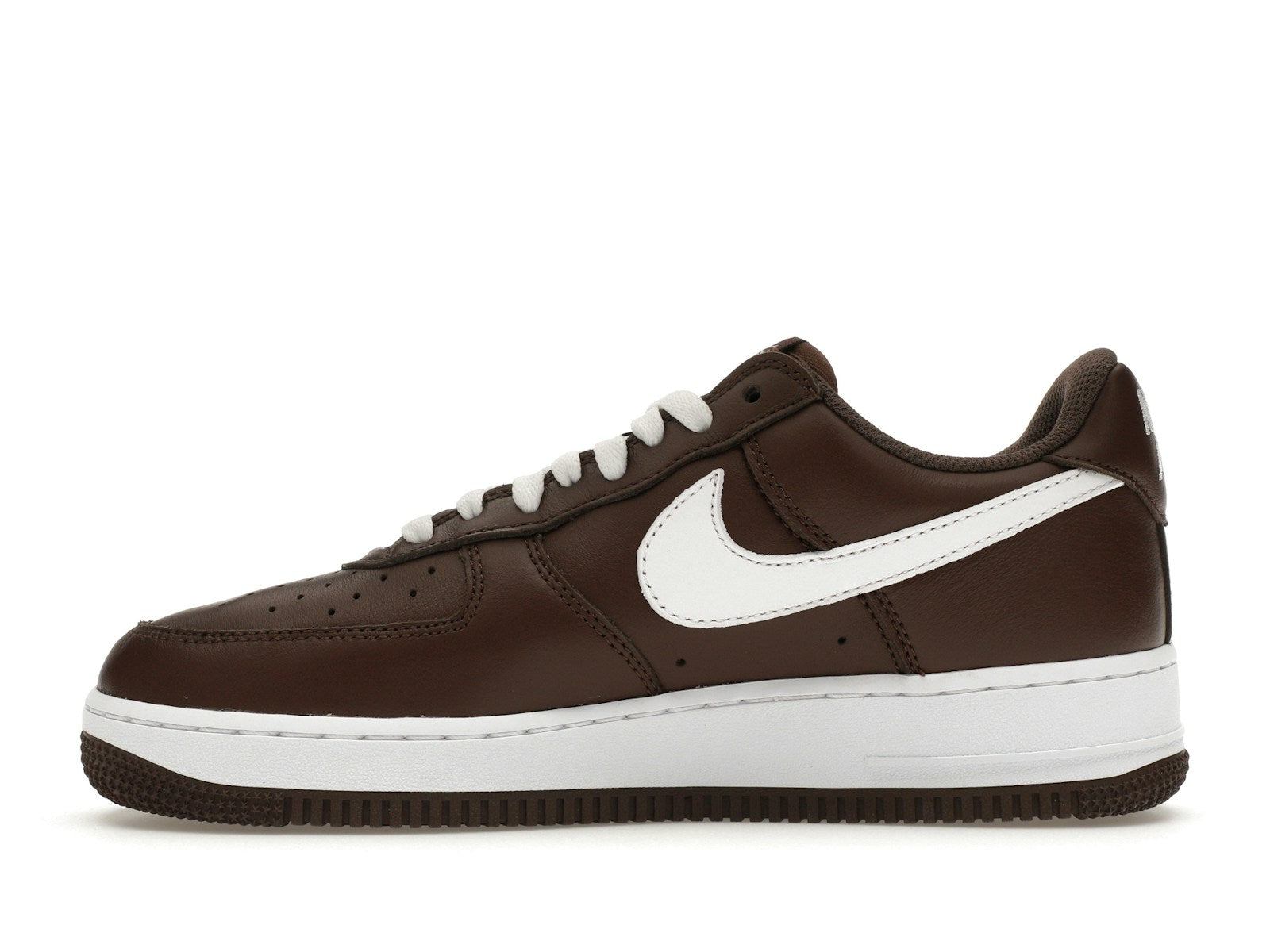 Nike-Air-Force-1-Low-Retro-Color-of-the-Month-Chocolate - 19