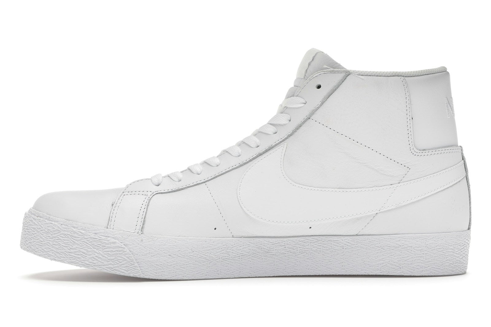 Nike-SB-Zoom-Blazer-Mid-Triple-White - 19