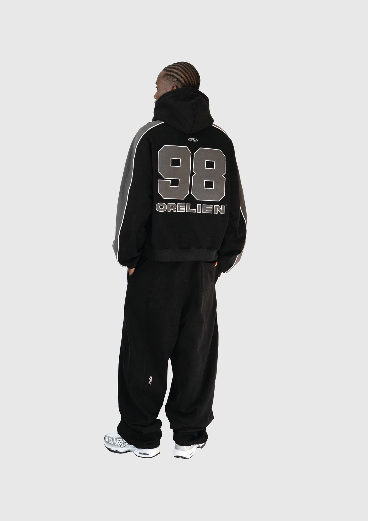 ORELIEN PANELED HOODIE BLACK
